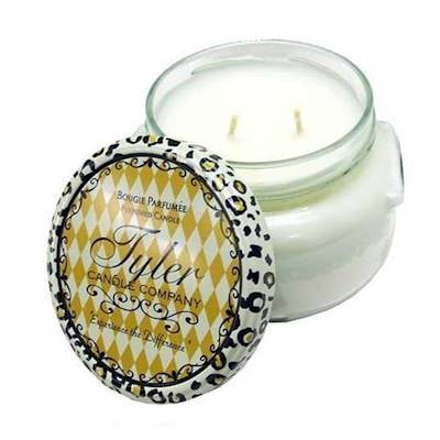 free shipping Tyler Candle 22oz Jar 2-wick A Christmas Tradition free shipping Tyler Candle 22oz Jar 2-wick A Christmas Tradition